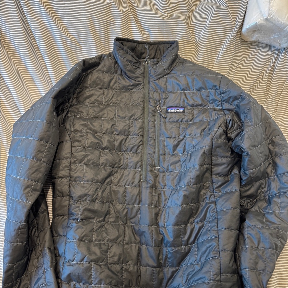 Patagonia Men's Charcoal Puffer Jacket